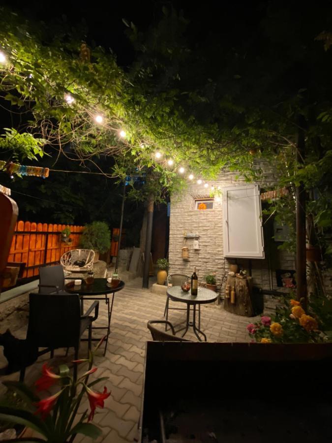 Old Vera Tbilisi Ngoại thất bức ảnh